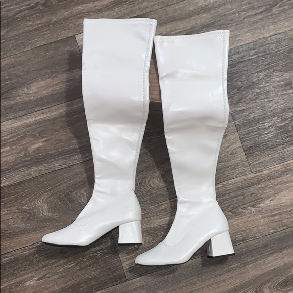 SHEIN White Over the Knee Boots with Chunky Heel - Picture 1 of 5